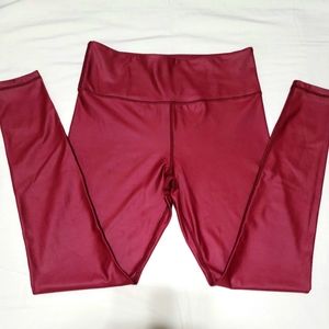 ZYIA Shiny Lipgloss Wine Magenta  Metallic Light N Tight Hi-Rise Sz 12 Leggings